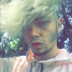 Meet your Posher, Philip